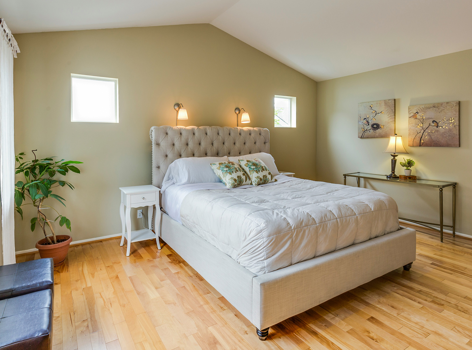 Transform Your Home: Expert Tips for Choosing the Perfect Furniture